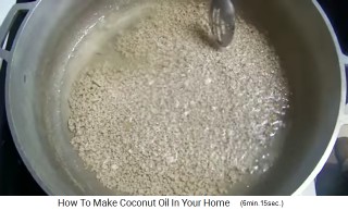 And now the coconut creme is converting into coconut oil 02