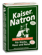 Natron (z.B.
                      "Kaiser Natron") heilt Allergien in
                      Kombination mit Zuckermelasse in 10 bis 12 Tagen,
                      oder in Kombination mit Apfelessig in 5 bis 6
                      Tagen