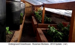 Grubengewchshaus in Bozeman in
                              Montana (Kanada), hier wachsen auch
                              Pfefferpflanzen im Winter, wenn es
                              draussen unter 0 Grad ist