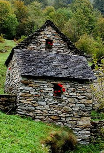 Rustico
                                  dry-stone house in Sonogno, Ticino,
                                  CH