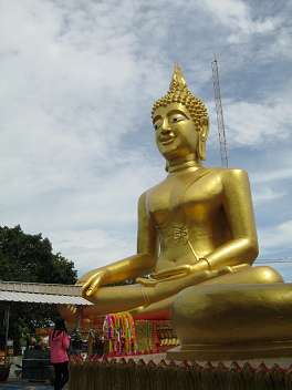Buddha auf dem Buddha-Berg,
                  Pattaya in Thailand
