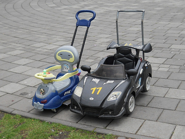 Go-cart for rent for toddlers 02,
                                Ejido Park in Quito, Ecuador