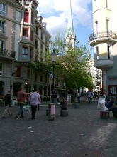Zrichs Altstadt ist voll von
                                  untauglichen Pflastersteinen.