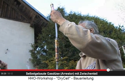 Die Gasd�se ("Arrestor") mit
                          Zwischenteil