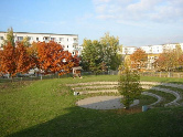Un
anfiteatro con césped es negativo porque
reduce el sonido, Torgau cerca de Leipzig,
Alemania Un anfiteatro con césped es
negativo porque reduce el sonido, Torgau
cerca de Leipzig, Alemania